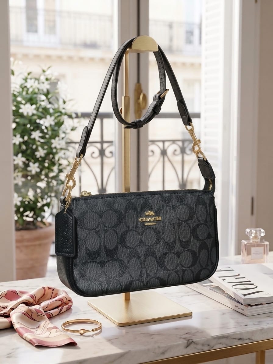 Coach Notlita 19 In Signature Chambray